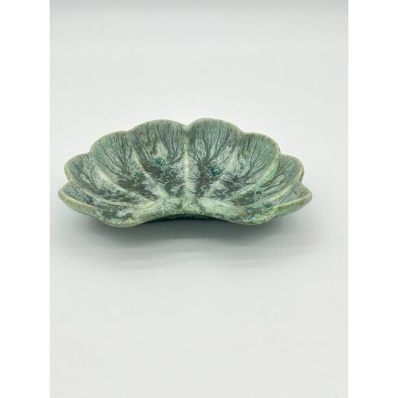 VINTAGE CERAMIC SHELL DISH in Blue/Green glaze - Picture 8 of 8